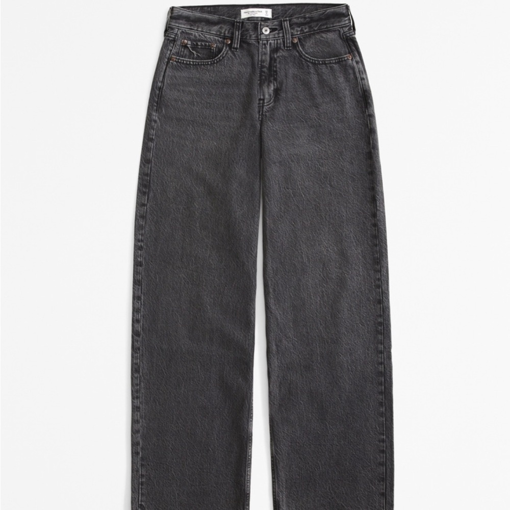 Abercrombie & Fitch Low Rise Ultra Loose Jeans